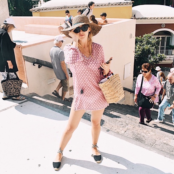 Steph, thrilled to share my pieces with you! - Picture 2 of 2